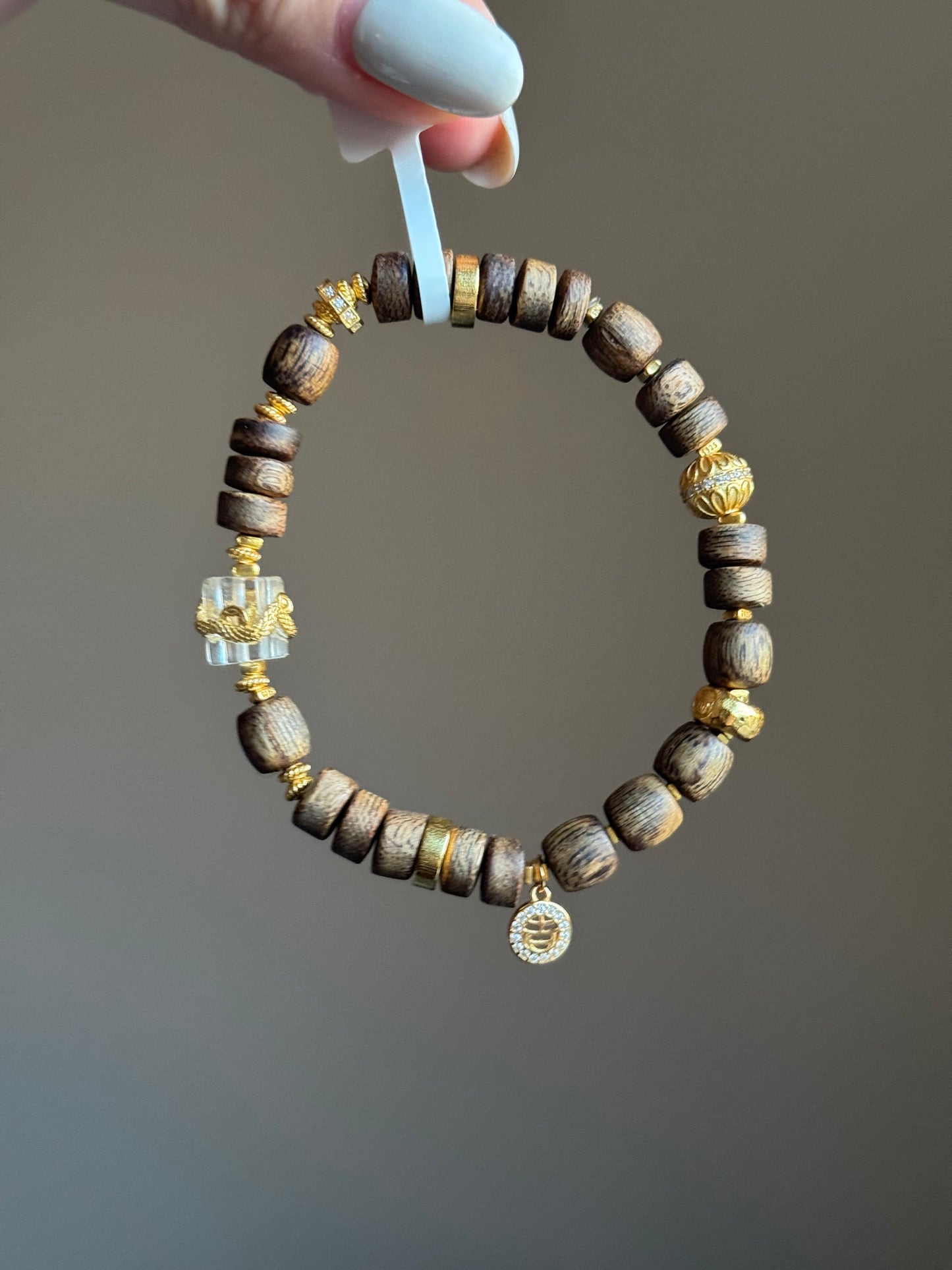 沉香金蛇 Agarwood Golden Snake Protection Bracelet