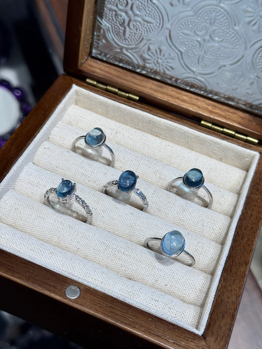 Aquamarine Ring Cabochon