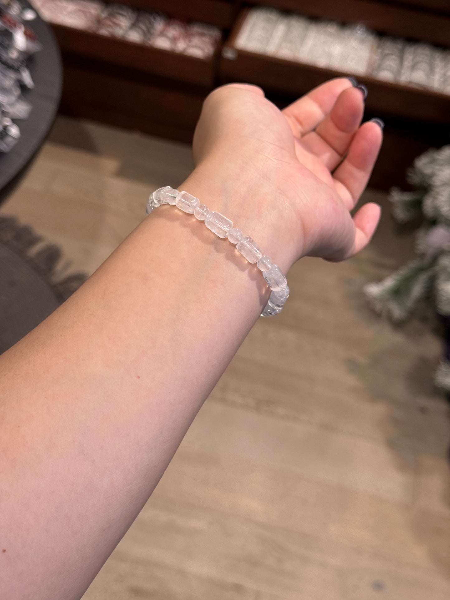 蓝针水晶7+mm Blue Needle Quartz