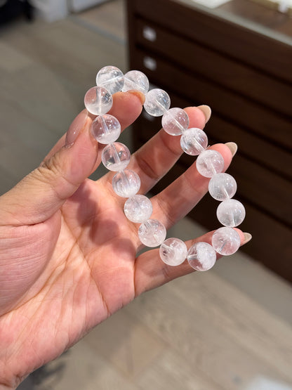 聚宝盆白幽灵 Rainbow White Phantom Bowl Crystal