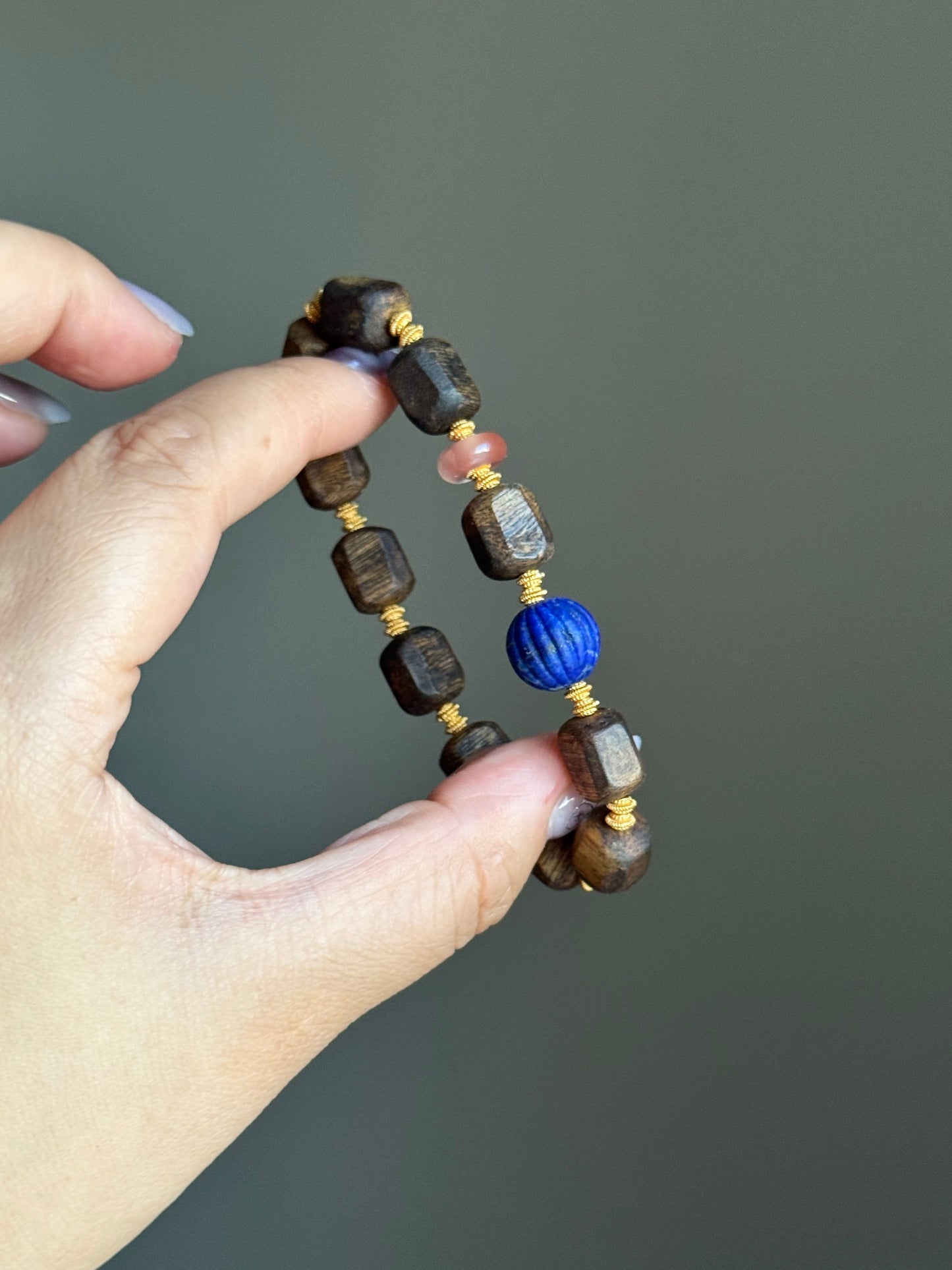 宝瓶纳福 Fortune Vase Blessing