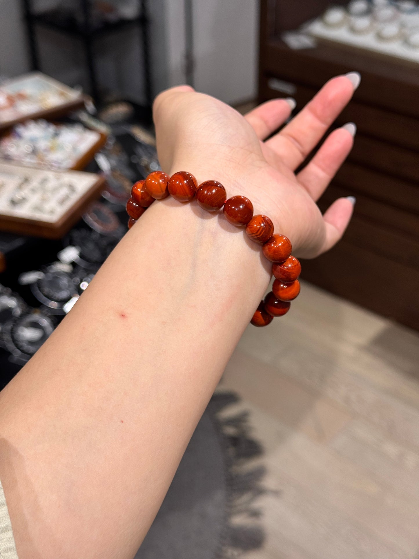 南红玛瑙10.5mm Nanhong Agate